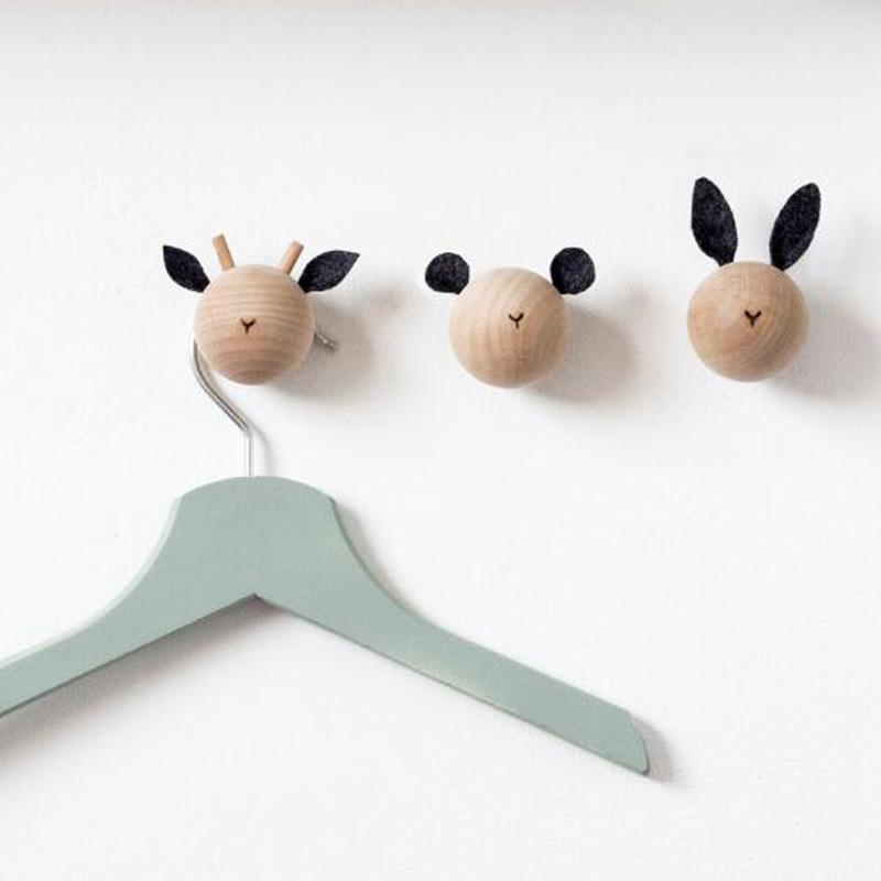 モダンミニマリスト木製フック子供部屋漫画動物ヘッド壁掛けフッ - Baby Nursery Hooks のレビューと価格
