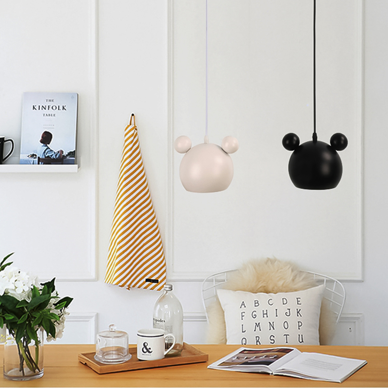 現代ミッキーペンダントライトカラフルな鉄 Hanglamp  - Baby Nursery Light のレビューと価格