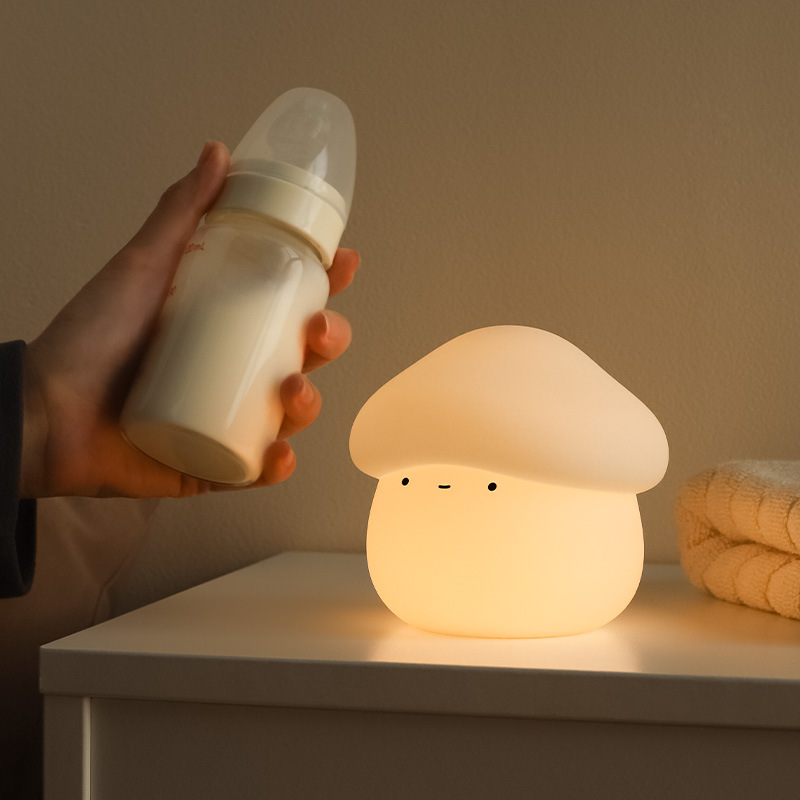 1 個キノコヘッドシリコンナイトライト USB 充電式タイマ - Baby Nursery Light のレビューと価格
